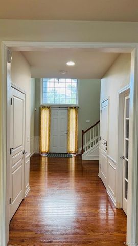 44867 Stockton Drive, Novi, MI 48377