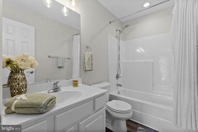 3212 TERRA SPRINGS DR, Fredericksburg, VA 22408