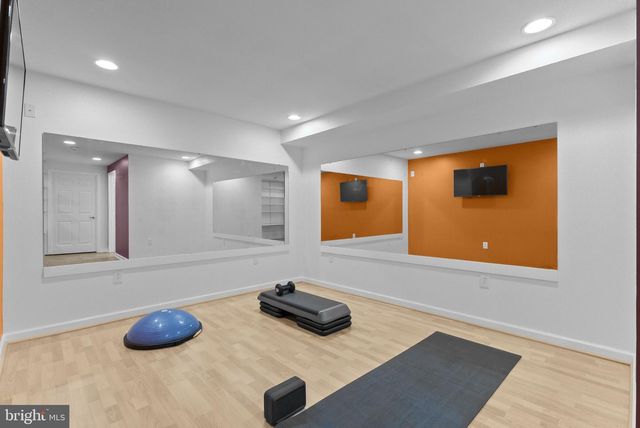 3212 TERRA SPRINGS DR, Fredericksburg, VA 22408