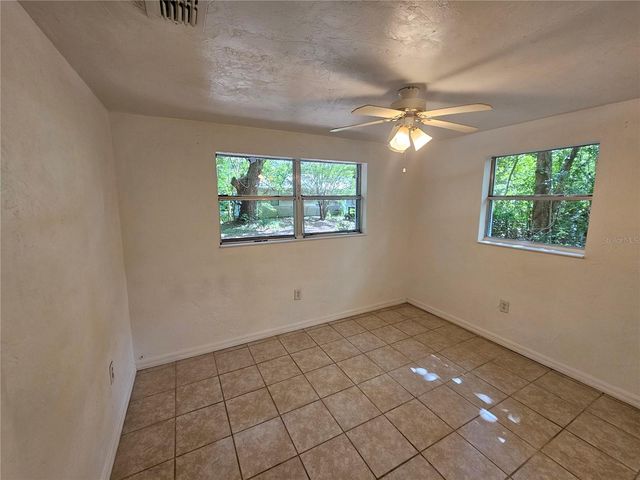 1146 NE 2ND PLACE, Williston, FL 32696