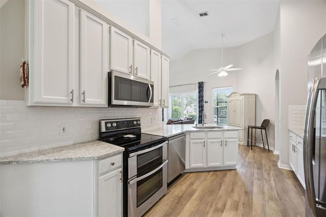 1052 KERSFIELD CIRCLE, Lake Mary, FL 32746