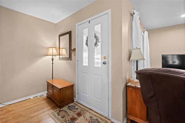 56 Elizabeth Drive, Bella Vista, AR 72715