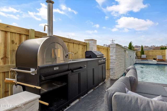 12318 Conner Springs Lane, Knoxville, TN 37932