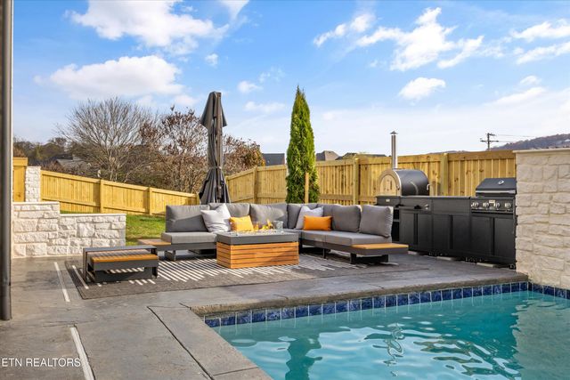 12318 Conner Springs Lane, Knoxville, TN 37932