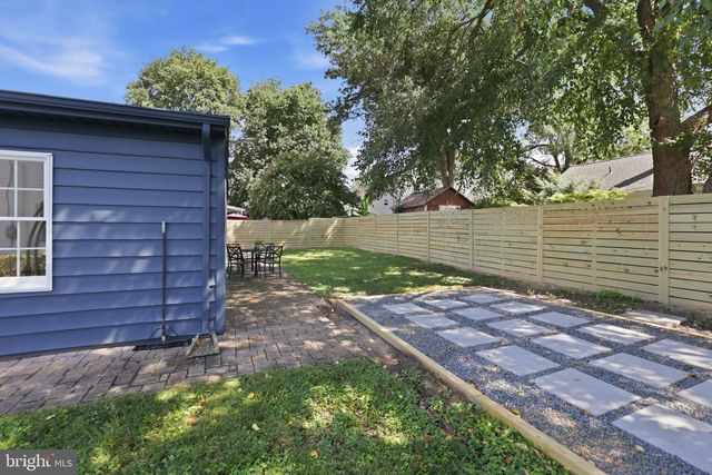 3227 WAYNE RD, Falls Church, VA 22042