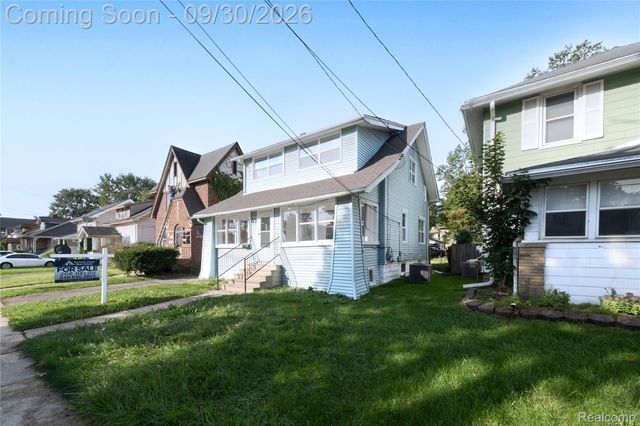 63 Mark Avenue, Pontiac, MI 48340