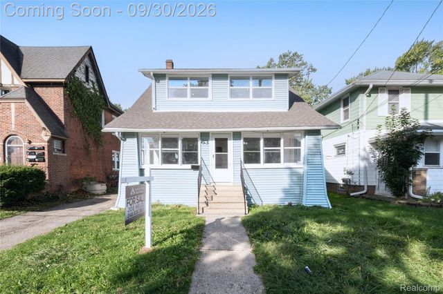 63 Mark Avenue, Pontiac, MI 48340