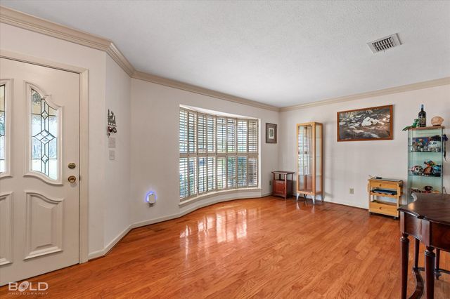 203 Kensington Avenue, Bossier City, LA 71111