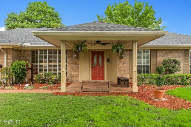 203 Kensington Avenue, Bossier City, LA 71111