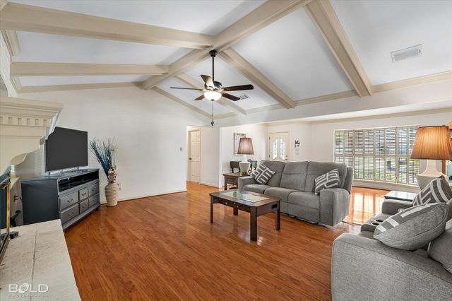 203 Kensington Avenue, Bossier City, LA 71111