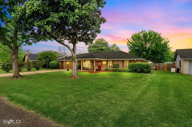 203 Kensington Avenue, Bossier City, LA 71111
