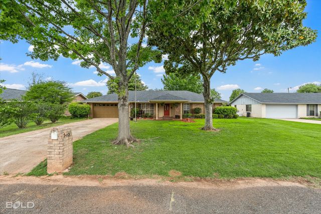 203 Kensington Avenue, Bossier City, LA 71111