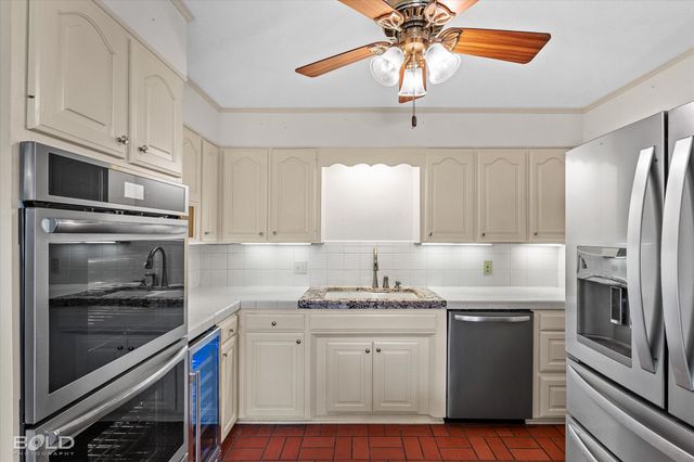 203 Kensington Avenue, Bossier City, LA 71111
