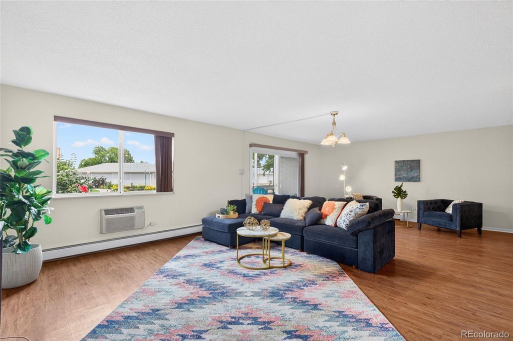 695 S Alton Way 9A, Denver, CO 80247