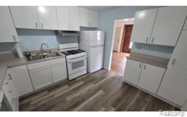 1640 Jewell Street, Ferndale, MI 48220