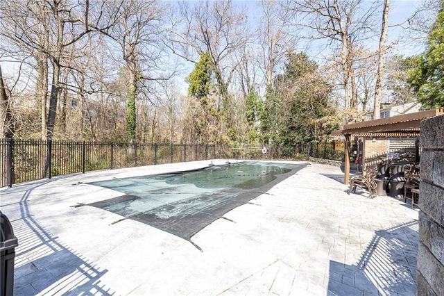 3235 Roswell NE Road 519, Atlanta, GA 30305