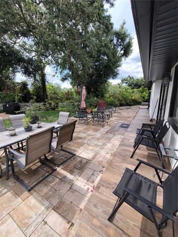 8320 WOODLAKE PLACE, Tampa, FL 33615