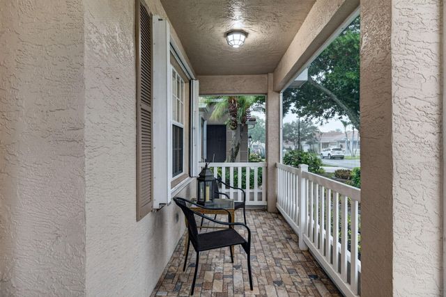 872 NW SARRIA Court, Port St. Lucie, Port St Lucie, FL 34986