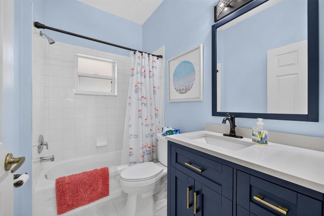 872 NW SARRIA Court, Port St. Lucie, Port St Lucie, FL 34986