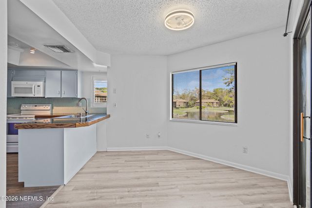 20 SHERBURY Court, Palm Coast, FL 32137