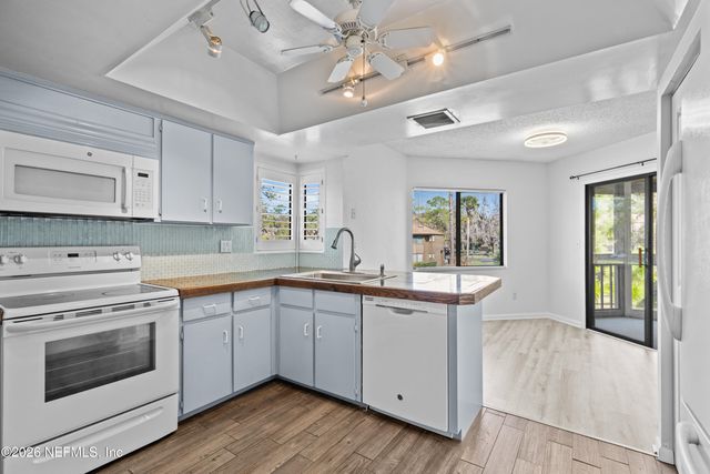 20 SHERBURY Court, Palm Coast, FL 32137