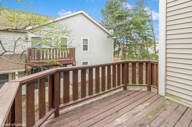 1291 COLDSPRING Road, Carol Stream, IL 60188