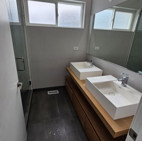 1013 N Honore Street 1, Chicago, IL 60622