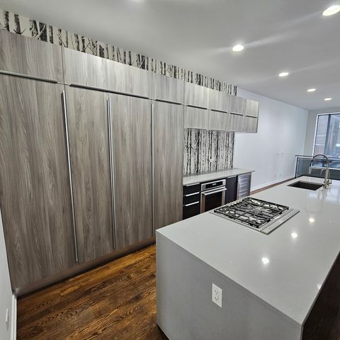 1013 N Honore Street 1, Chicago, IL 60622