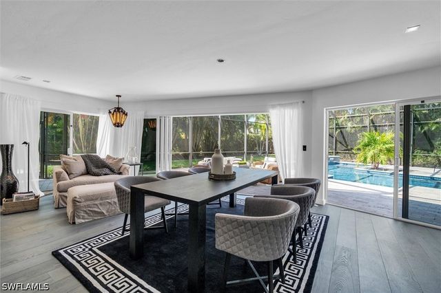 1627 Murex LN, Naples, FL 34102