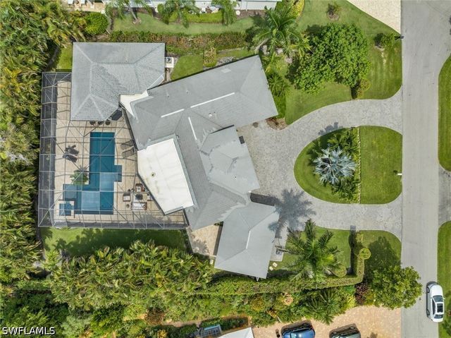 1627 Murex LN, Naples, FL 34102