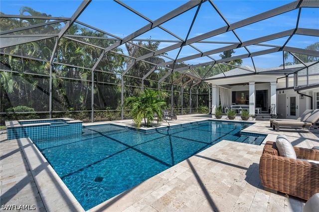 1627 Murex LN, Naples, FL 34102