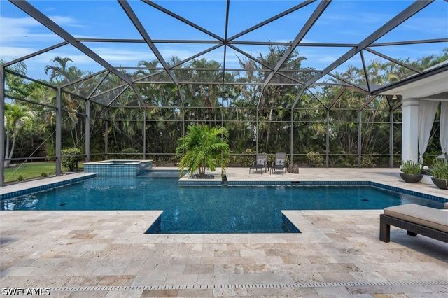1627 Murex LN, Naples, FL 34102