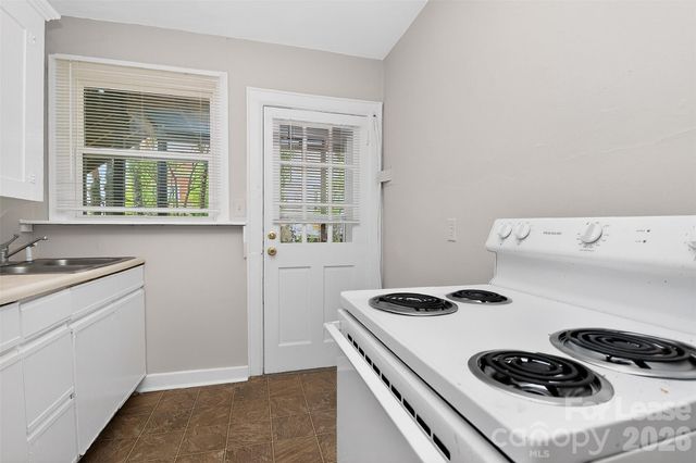 1412 Park Drive 1, Charlotte, NC 28204