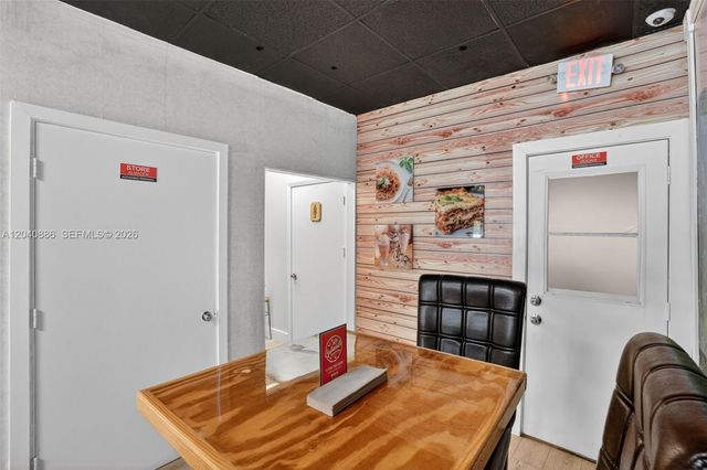 Established Cuban Established Cuban Style Pizzeria For Sale In Hiale Gardens, Hialeah Gardens, FL 33018