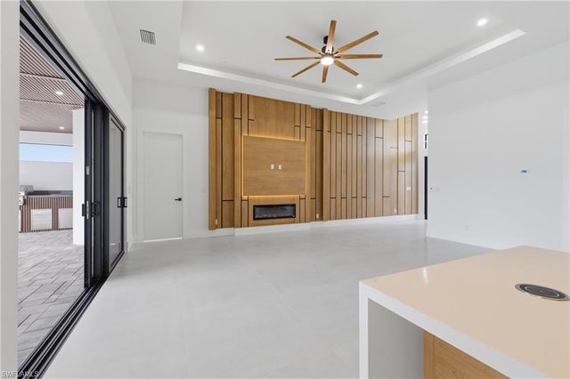 1730 SW 38th LN, Cape Coral, FL 33914