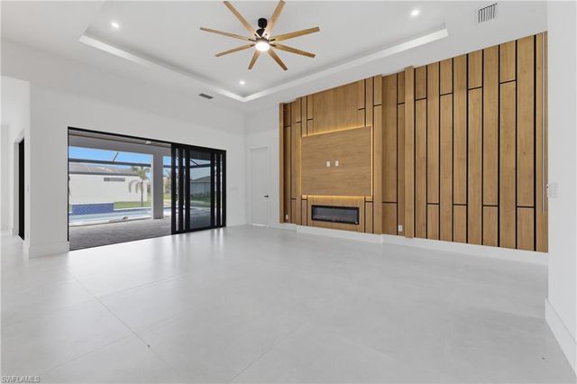 1730 SW 38th LN, Cape Coral, FL 33914