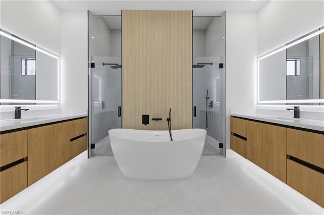 1730 SW 38th LN, Cape Coral, FL 33914