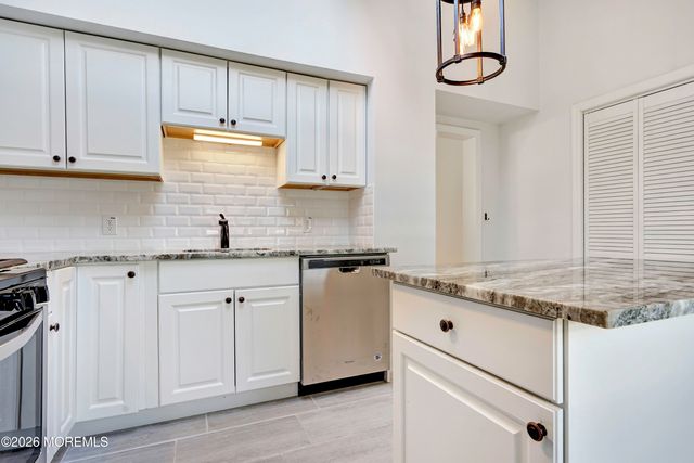 52 Leonard Street, Red Bank, NJ 07701