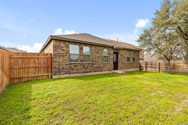 216 Braeden Brooke, San Marcos, TX 78666