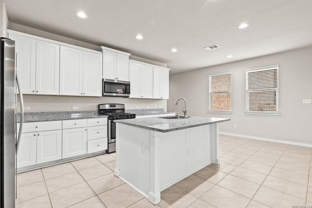 216 Braeden Brooke, San Marcos, TX 78666