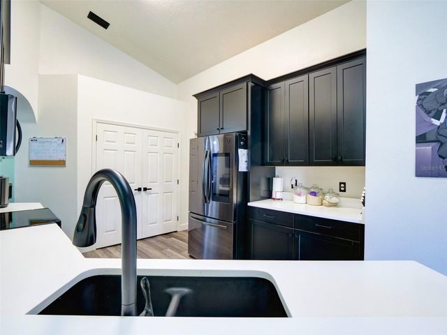 1084 ROYAL MARQUIS CIRCLE, Ocoee, FL 34761