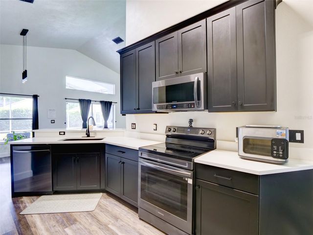 1084 ROYAL MARQUIS CIRCLE, Ocoee, FL 34761