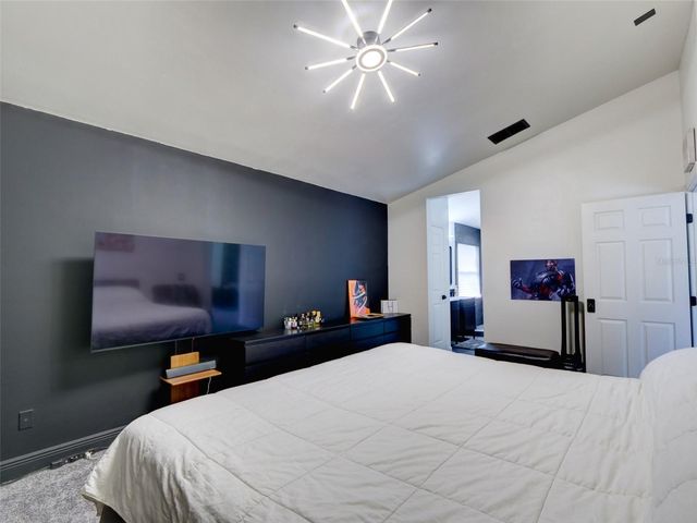 1084 ROYAL MARQUIS CIRCLE, Ocoee, FL 34761