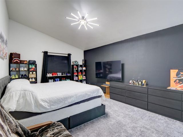 1084 ROYAL MARQUIS CIRCLE, Ocoee, FL 34761