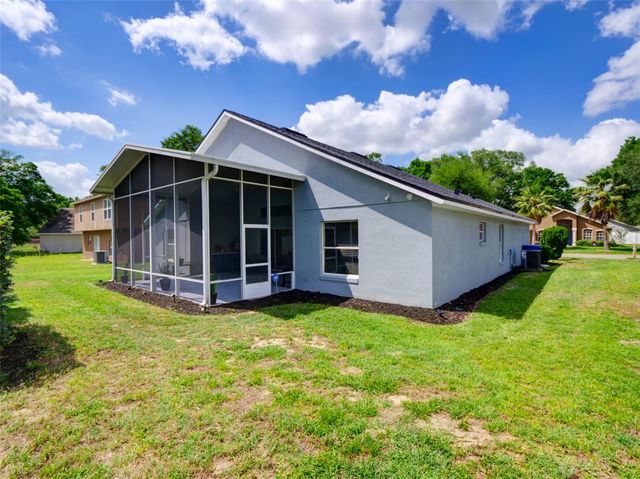 1084 ROYAL MARQUIS CIRCLE, Ocoee, FL 34761