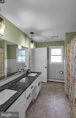 1035 MITCH RD, Pottstown, PA 19464