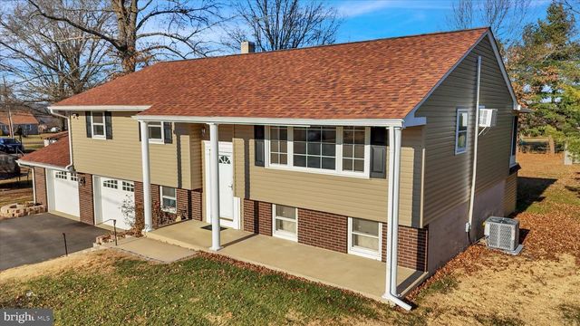 1035 MITCH RD, Pottstown, PA 19464