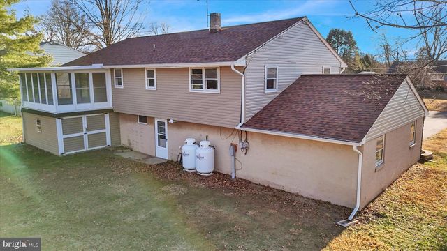 1035 MITCH RD, Pottstown, PA 19464