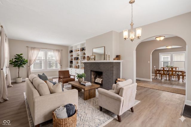 3601 N College Avenue, Indianapolis, IN 46205