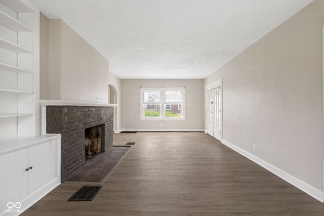 3601 N College Avenue, Indianapolis, IN 46205